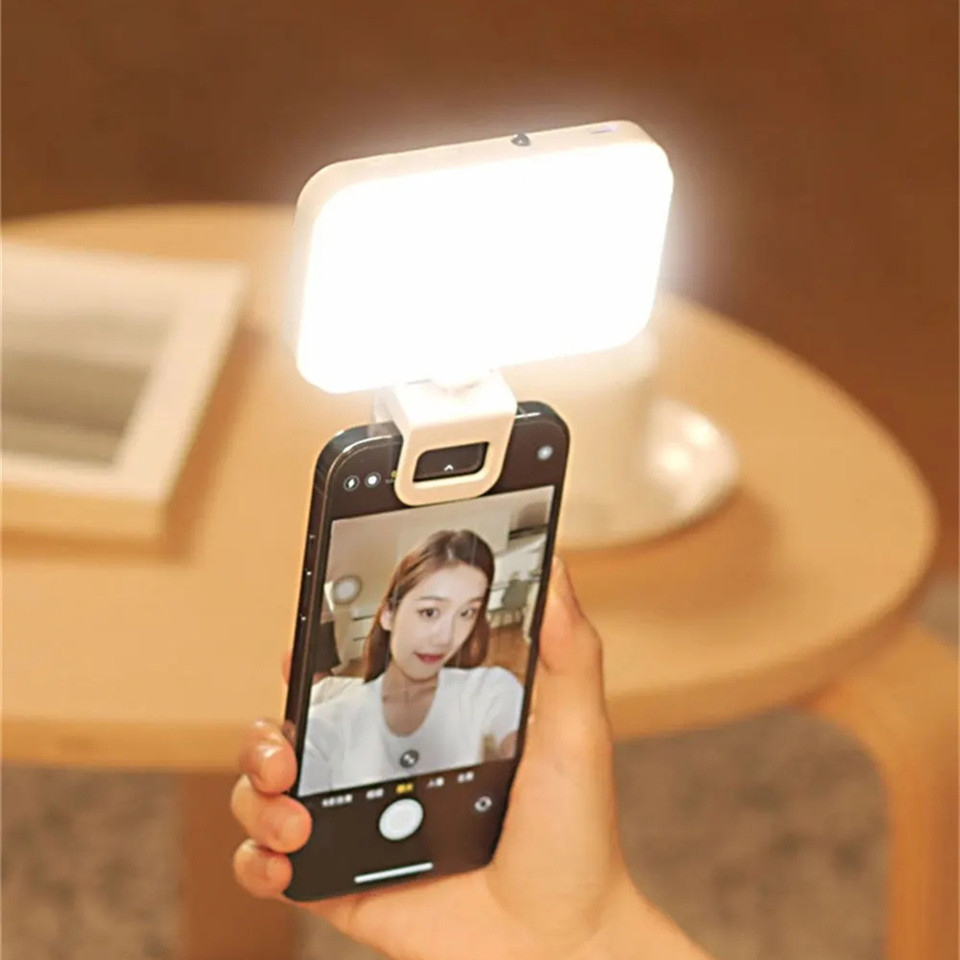 ضوء سيلفي LED محمول للآيفون وا - مراجعة Photography Mobile Lighting وسعره